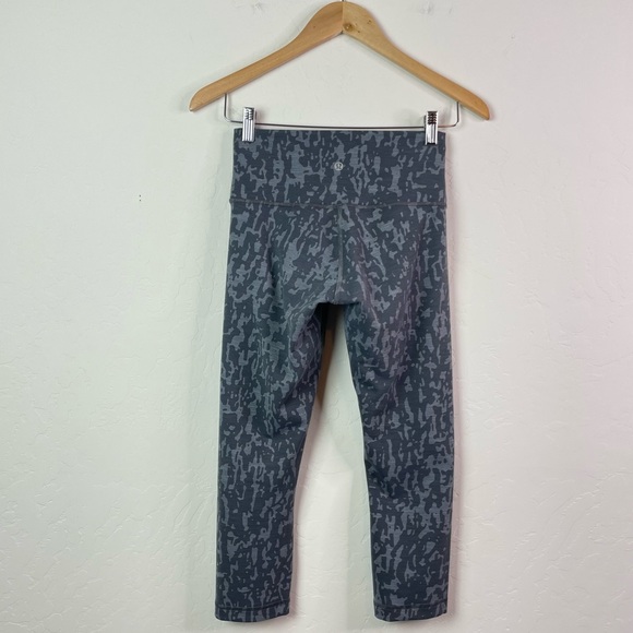 Lululemon Wunder Train High-Rise Crop 21" Print Gray Legging Size 6, W6BF5S - Picture 4 of 14